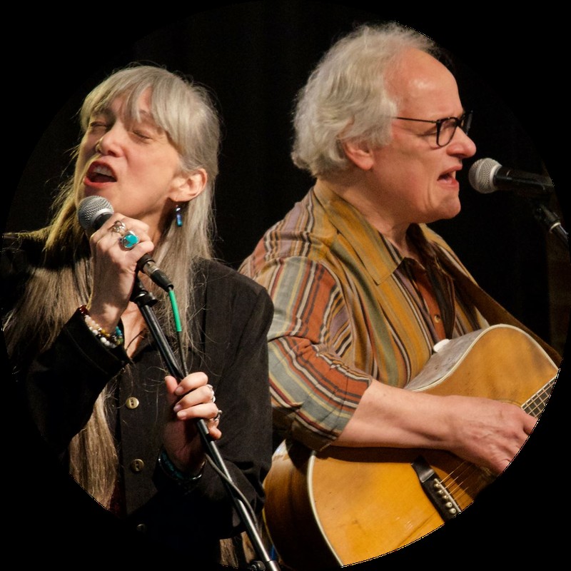 Mustards Retreat in Concert at The Lake County Folk Club